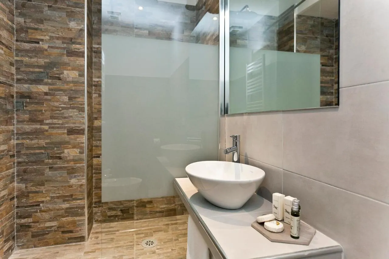 Aeterna Rooms Collection Guesthouse Rome 2*,  Italy