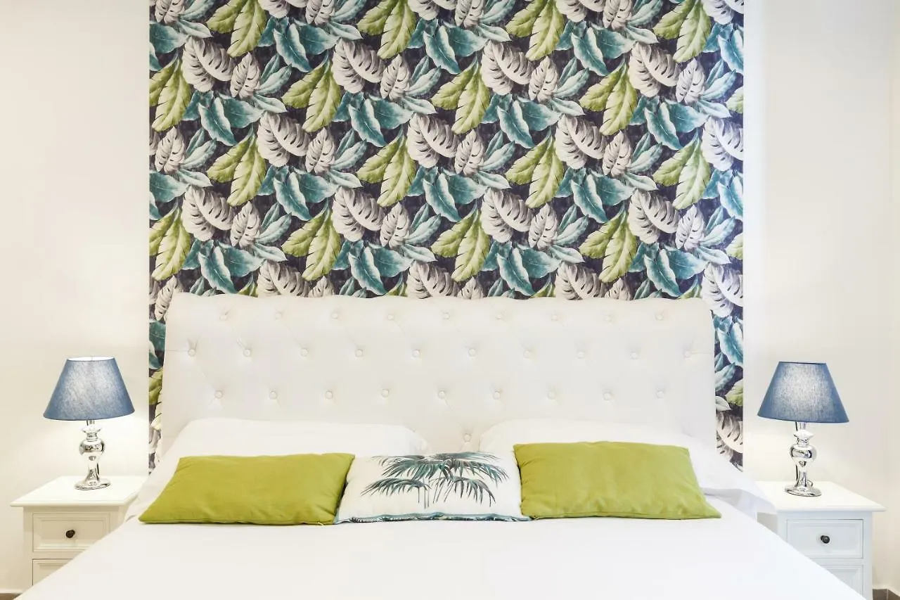 Aeterna Rooms Collection Guesthouse Rome