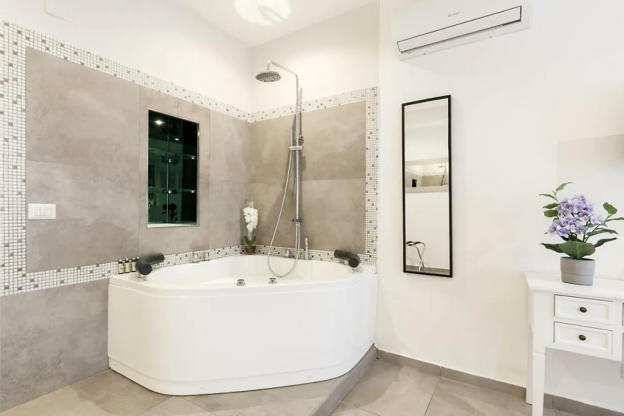 Aeterna Rooms Collection Guesthouse Rome
